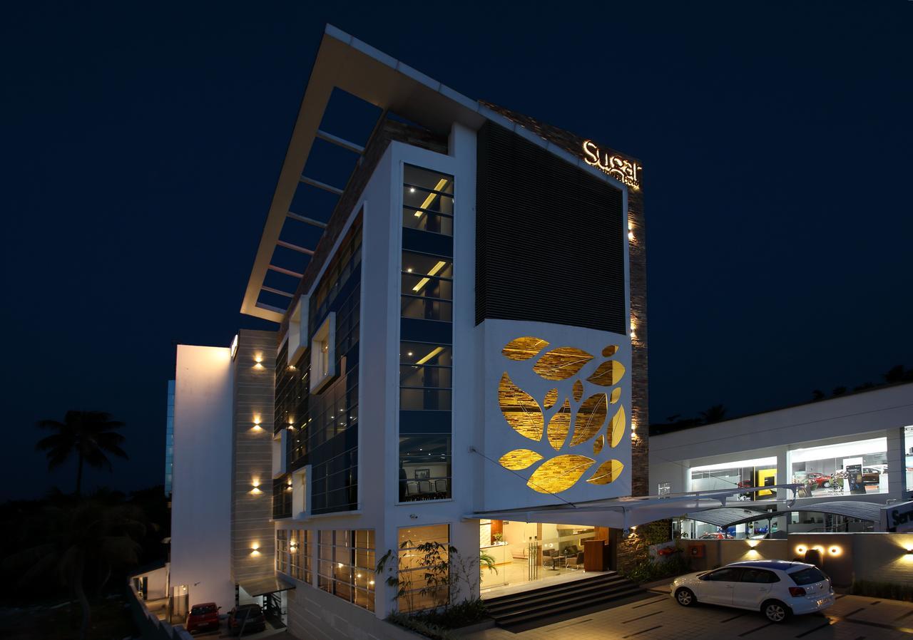 Sugar Business Hotel Kochi Exterior photo