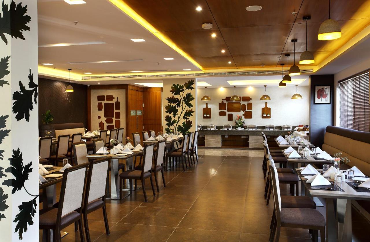 Sugar Business Hotel Kochi Exterior photo