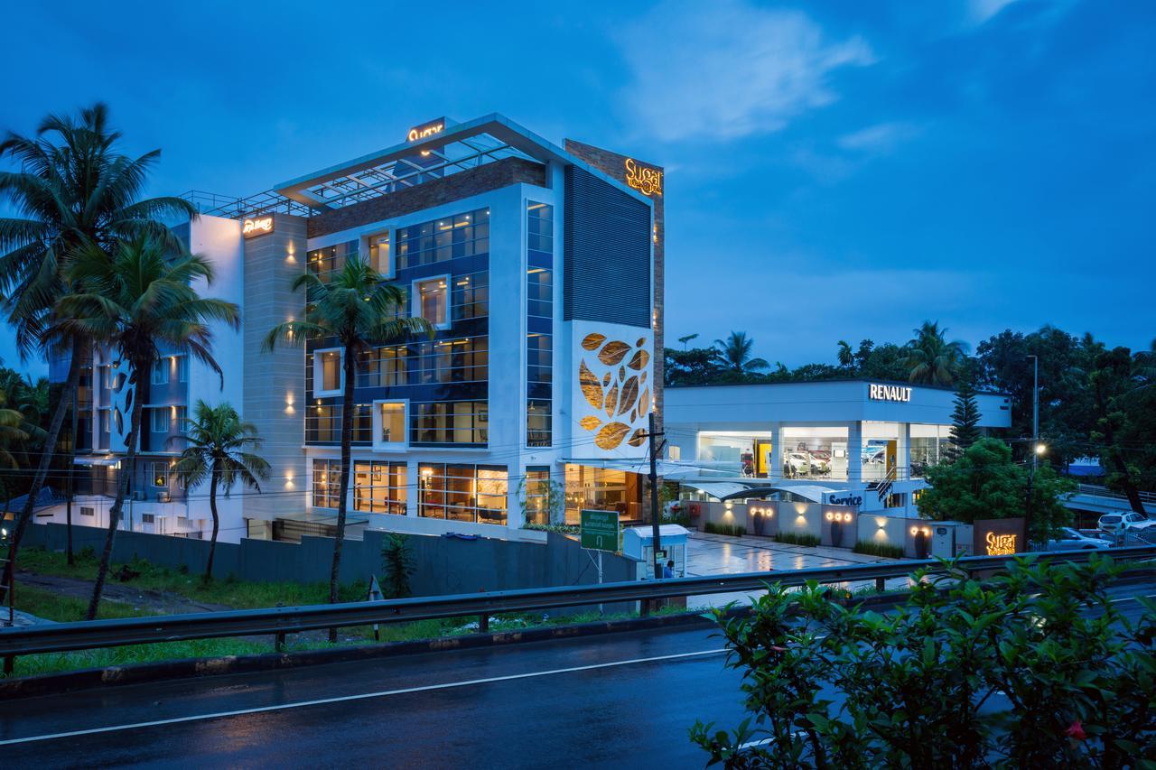 Sugar Business Hotel Kochi Exterior photo
