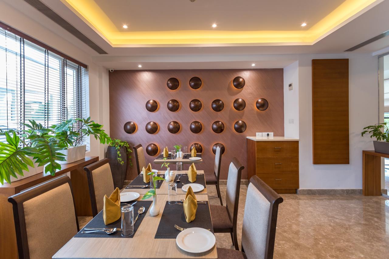 Sugar Business Hotel Kochi Exterior photo