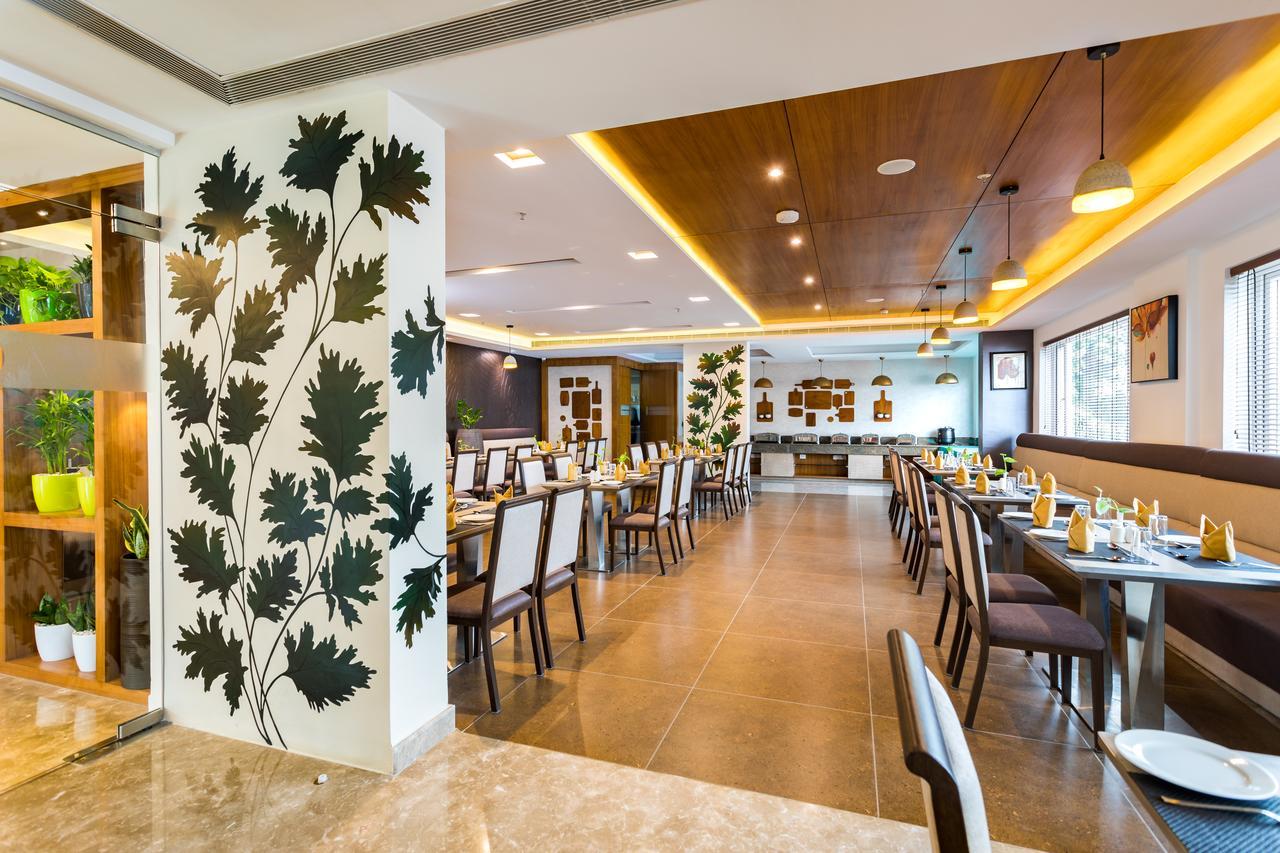 Sugar Business Hotel Kochi Exterior photo