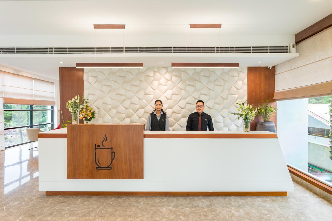 Sugar Business Hotel Kochi Exterior photo